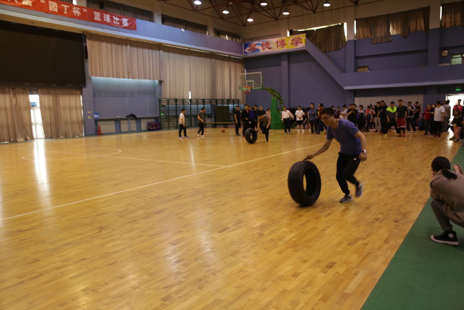 994fc9a16042432d9a27d4caf8e7a429.jpg